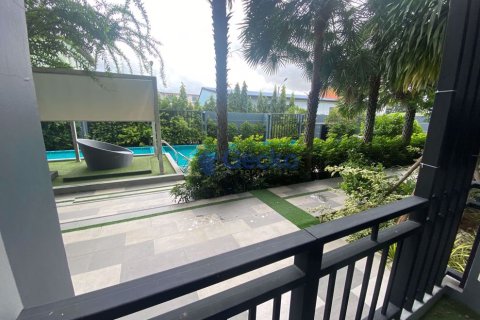 Condo in Pattaya, Thailand, 2 bedrooms № 196976 - photo 17