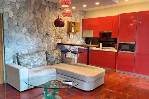 Condo in Pattaya, Thailand, 2 bedrooms № 196976 - photo 5