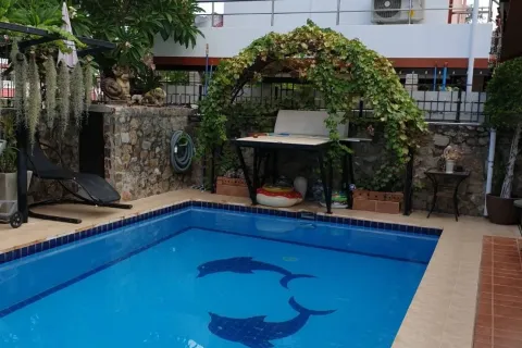 Casa de 3 dormitorios en Pattaya, Tailandia № 211608 - foto 16