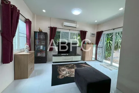 Casa de 2 dormitorios en Pattaya, Tailandia № 211607 - foto 7