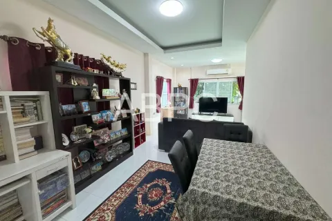 Casa de 2 dormitorios en Pattaya, Tailandia № 211607 - foto 6