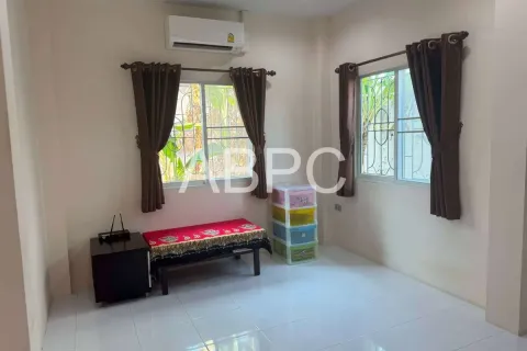 Casa de 2 dormitorios en Pattaya, Tailandia № 211607 - foto 3
