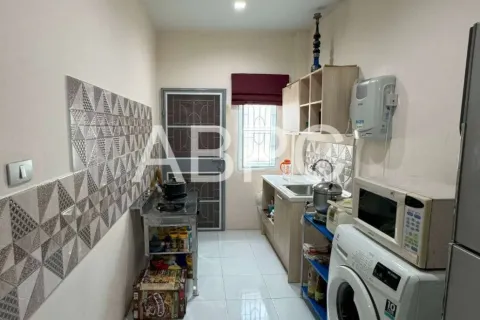 Casa de 2 dormitorios en Pattaya, Tailandia № 211607 - foto 11