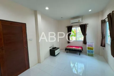Casa de 2 dormitorios en Pattaya, Tailandia № 211607 - foto 14