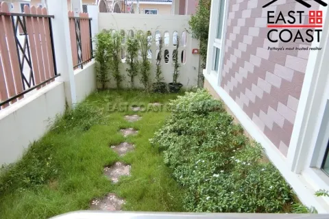 Casa de 3 dormitorios en Pattaya, Tailandia № 212945 - foto 3