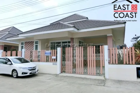 House in Pattaya, Thailand 3 bedrooms № 212945