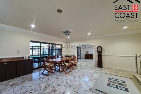 Casa de 3 dormitorios en Pattaya, Tailandia № 212941 - foto 7