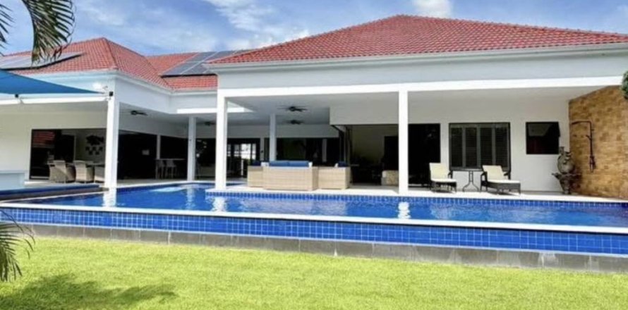 Вилла в Пхетчабуне, Таиланд с 4 спальнями  № 152497