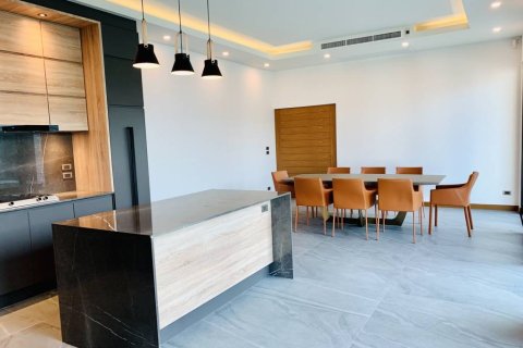 Villa in Hua Hin, Thailand 5 bedrooms № 152500 - photo 10