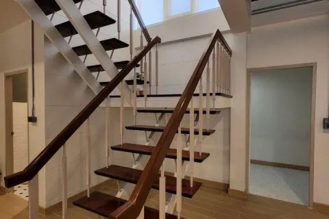 Haus in Watthana, Bangkok, Thailand 3 Schlafzimmer № 214926 - Foto 9
