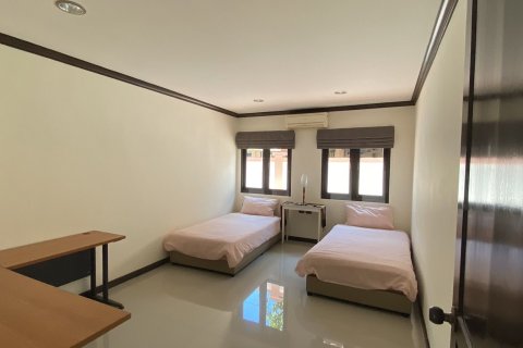 Villa in Pattaya, Thailand 3 bedrooms № 156510 - photo 5