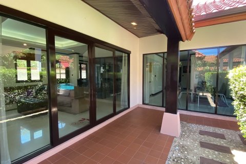 Villa in Pattaya, Thailand 3 bedrooms № 156510 - photo 14