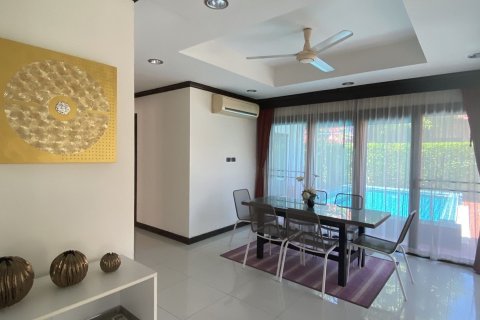Villa in Pattaya, Thailand 3 bedrooms № 156510 - photo 7