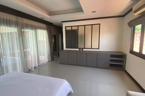 Villa in Pattaya, Thailand 3 bedrooms № 156510 - photo 9