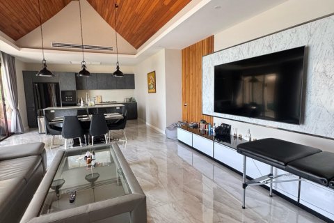 Villa in Ko Samui, Thailand 3 bedrooms № 159523 - photo 20
