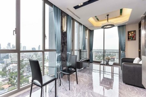Condo à Watthana, Bangkok, Thaïlande, 2 chambres  № 153159 - photo 1