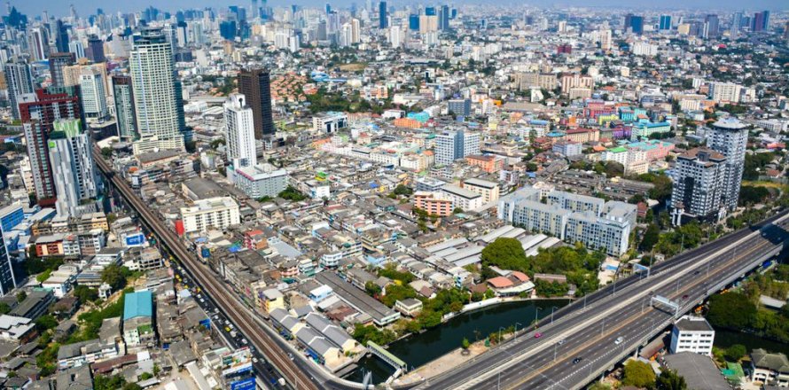 Studio in the Condo in Phra Khanong, Bangkok, Thailand  № 142543