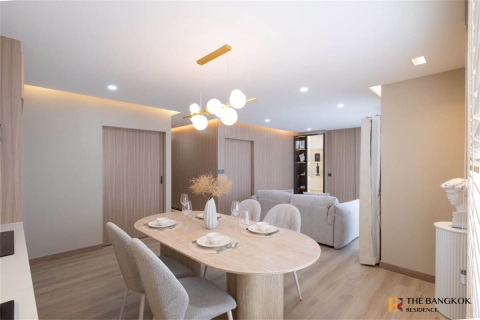 Condo in Bangkok, Thailand, 2 bedrooms  № 187567 - photo 7