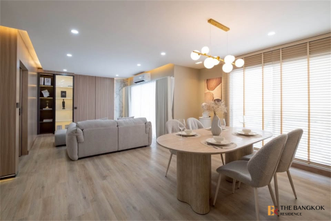 Condo in Bangkok, Thailand, 2 bedrooms № 187567 - photo 5