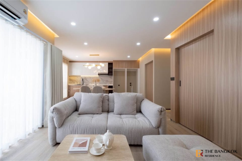 Condo in Bangkok, Thailand, 2 bedrooms № 187567 - photo 9