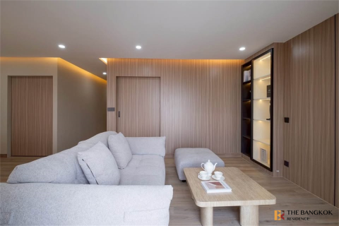 Condo in Bangkok, Thailand, 2 bedrooms  № 187567