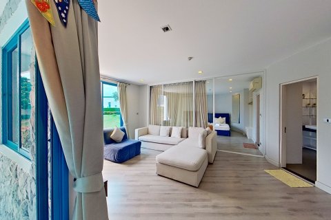 Condo in Hua Hin, Thailand, 2 bedrooms  № 149322 - photo 7