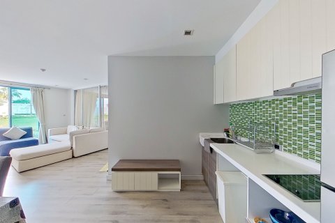 Condo in Hua Hin, Thailand, 2 bedrooms  № 149322 - photo 2