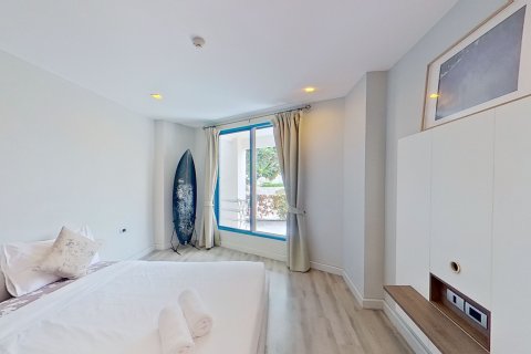 Condo in Hua Hin, Thailand, 2 bedrooms  № 149322 - photo 5