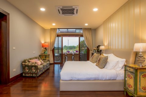 Villa in Chiang Mai, Thailand 7 bedrooms № 133436 - photo 17