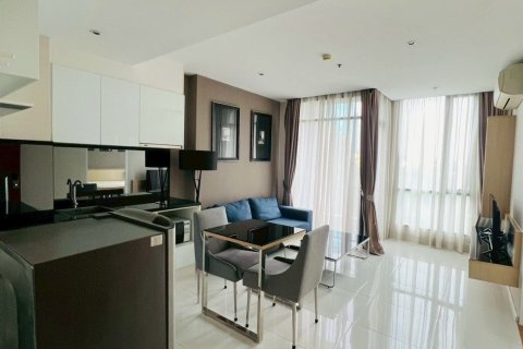 Studio in the Condo in Watthana, Bangkok, Thailand  № 158115