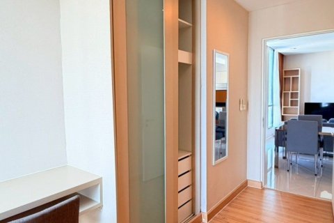 Кондоминиум с 2 спальнями в Ваттхане, Бангкок, Таиланд № 158111 - фото 3