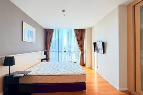 Кондоминиум с 2 спальнями в Ваттхане, Бангкок, Таиланд № 158111 - фото 9