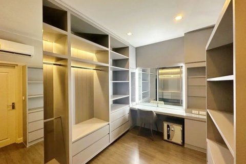 Maison à Bang Kruai, Thaïlande 4 chambres № 149364 - photo 13