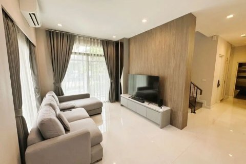 Maison à Bang Kruai, Thaïlande 4 chambres № 149364 - photo 2