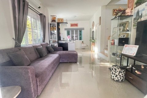 Дом в Сан-Сая, Таиланд с 4 спальнями  № 141880 - фото 6