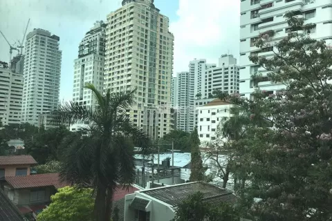 Кондоминиум с 2 спальнями в Ваттхане, Бангкок, Таиланд № 141876 - фото 1