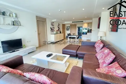 Condominio de 2 dormitorios en Pattaya, Tailandia № 212335 - foto 3