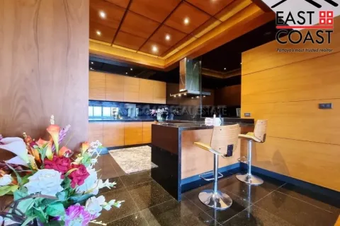 Condominio de 2 dormitorios en Pattaya, Tailandia № 212336 - foto 2