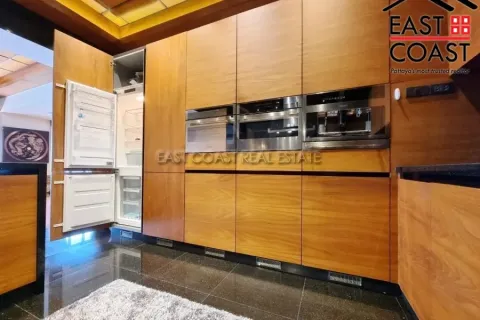 Condominio de 2 dormitorios en Pattaya, Tailandia № 212336 - foto 4