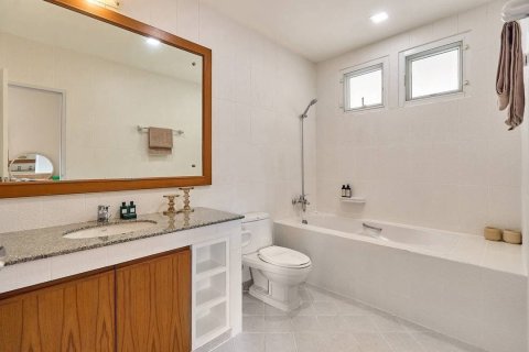 Дом в Сарафи, Таиланд с 4 спальнями  № 171781 - фото 15