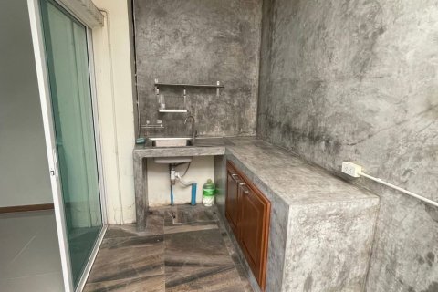 Townhouse in Suan Luang, Bangkok, Thailand 4 bedrooms № 171786 - photo 5