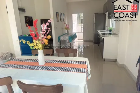Casa de 3 dormitorios en Pattaya, Tailandia № 212542 - foto 3