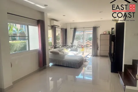 Casa de 3 dormitorios en Pattaya, Tailandia № 212542 - foto 7