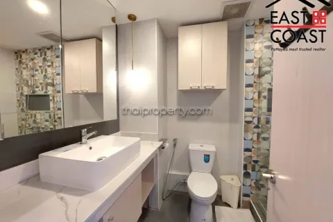 Estudio en el condominio en Jomtien Beach, Pattaya, Tailandia № 212544 - foto 12