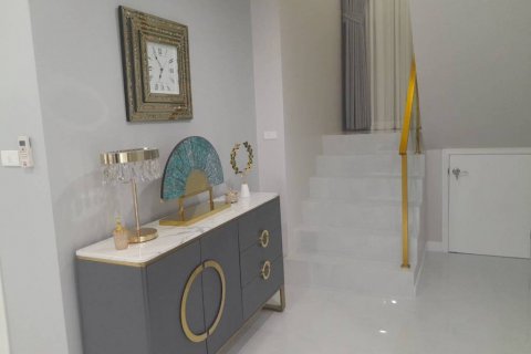 Дом в Паттайе, Таиланд с 5 спальнями № 115695 - фото 8