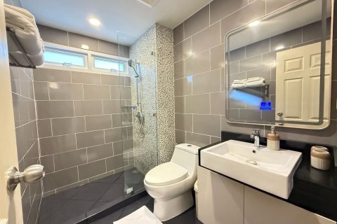 Studio in the Condo in Ko Samui, Thailand  № 154230 - photo 5