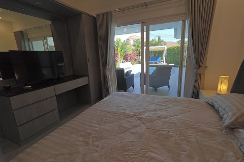 Вилла в Хуа Хине, Таиланд с 3 спальнями  № 154232 - фото 22