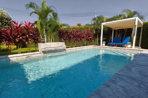 Вилла в Хуа Хине, Таиланд с 3 спальнями  № 154232 - фото 2