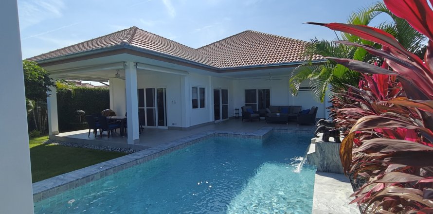 Вилла в Хуа Хине, Таиланд с 3 спальнями  № 154232