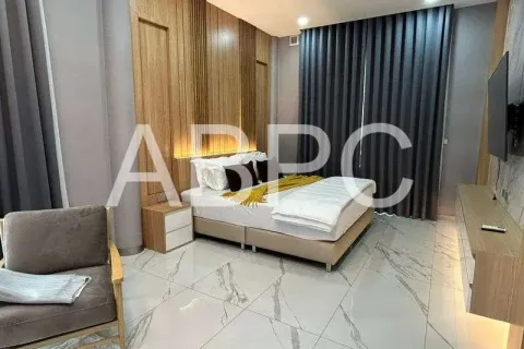 Casa de 5 dormitorios en Pattaya, Tailandia № 211538 - foto 7